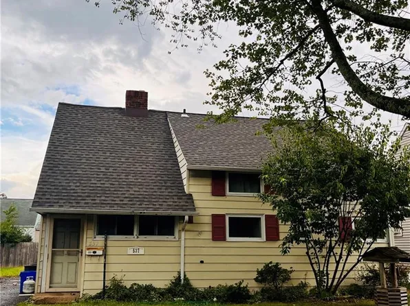537 Lorraine Ave, Middlesex, NJ 08846