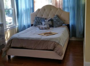 89 Fir St, Valley Stream, NY 11580