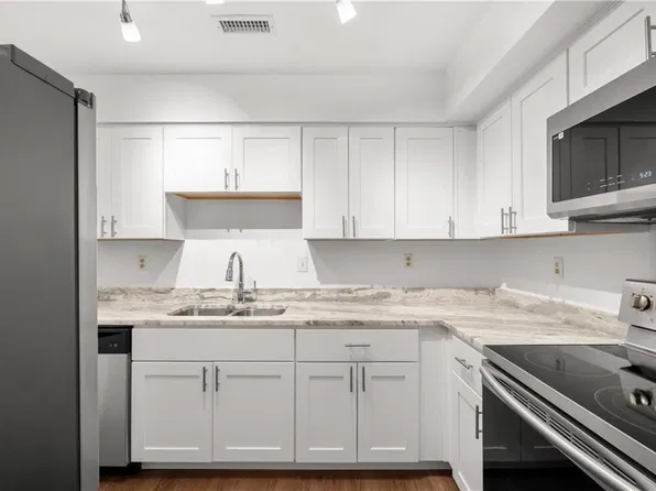 837 Little Bay Ave #4, Norfolk, VA 23503
