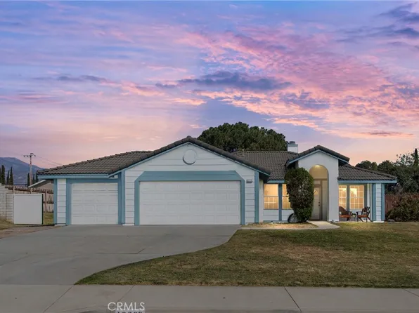 12329 Paradise Ln, Yucaipa, CA 92399