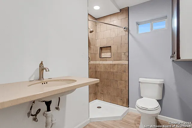 212 McLane St #C — Photo 12