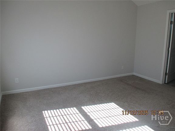 4th image of 41 Sunflower Circle NE