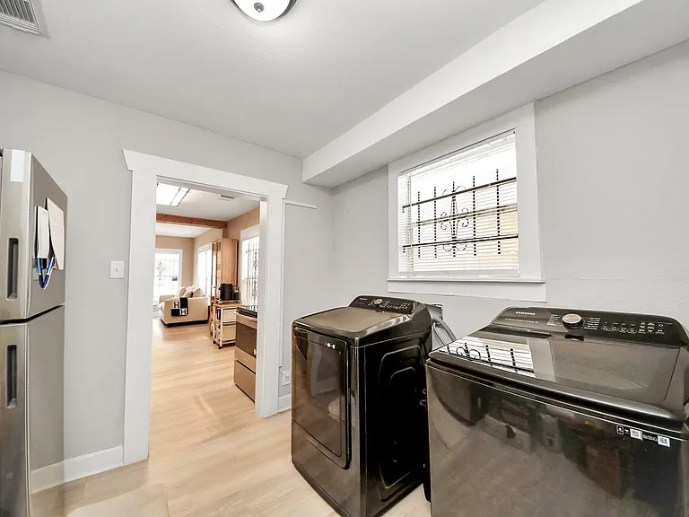 4415 Hershe St — Photo 24