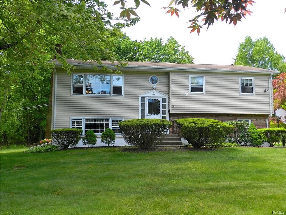 1st image of 1 Bellwood Dr