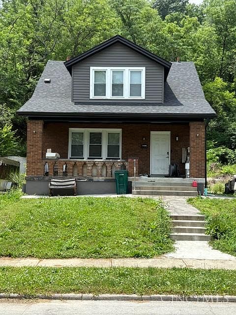 1st image of 3087 Moosewood Ave