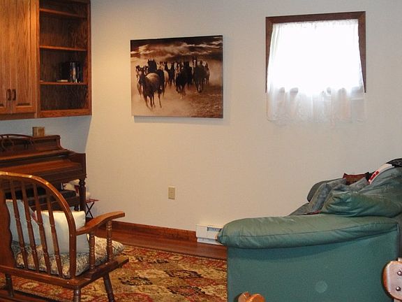 3rd image of 116 Sequoia Mountain Ln