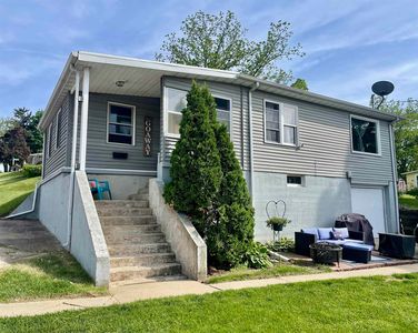 1395 Brown Ave, Dubuque, IA, 52001