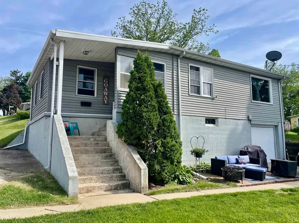 1395 Brown Ave, Dubuque, IA 52001