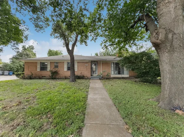 6833 Town North Dr, Dallas, TX 75231