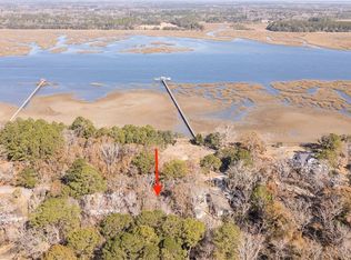 20 Crystal St, Seabrook, SC 29940