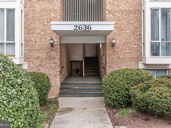 4th image of 2636 Wagon Dr APT 1D