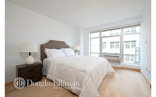 Sold by Douglas Elliman | media 4