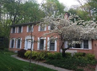 5908 Partridge Ln, Midland, MI