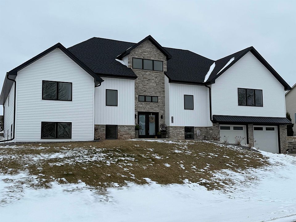 1st image of N536 Robinhood Dr