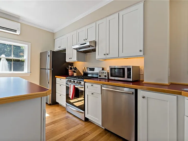 6 Gladding Ct #1 — Photo 9