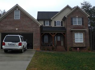 5450 Aubrey Ct, Pfafftown, NC 27040