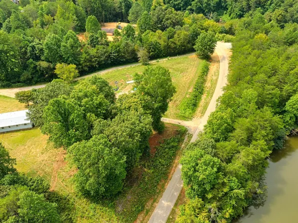 119 Gentry Ln, Vonore, TN 37885