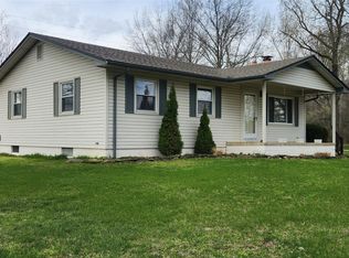 26250 Inkster Rd, Flat Rock, MI 48134