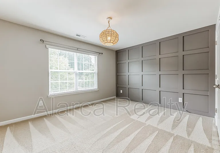 7419 Canova Ln — Photo 14