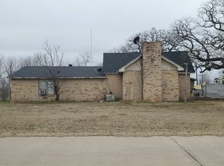 228 County Road 4191, Decatur, TX 76234