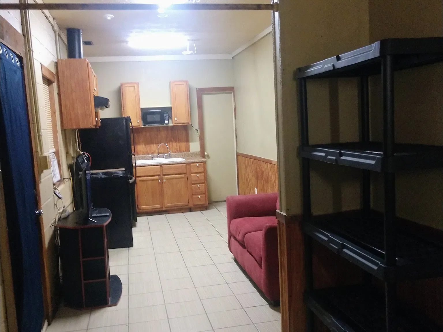 2258 W Broad Street — Photo 3