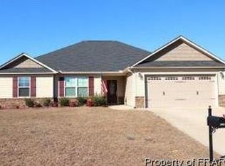 290 Stockbridge Dr, Raeford, NC 28376