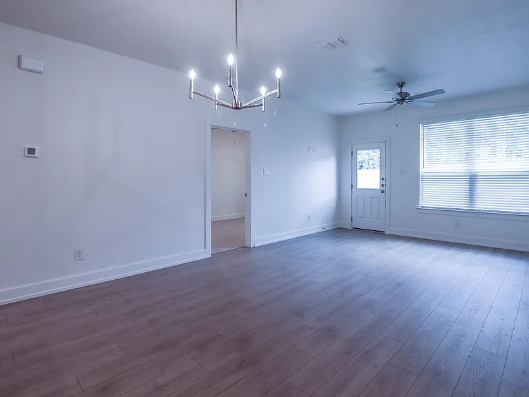618 Campus St #1 — Photo 12