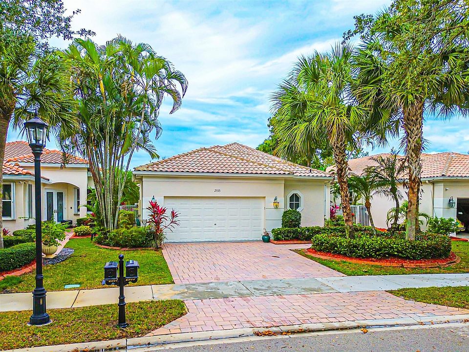 1st image of 2555 Bay Pointe Drive