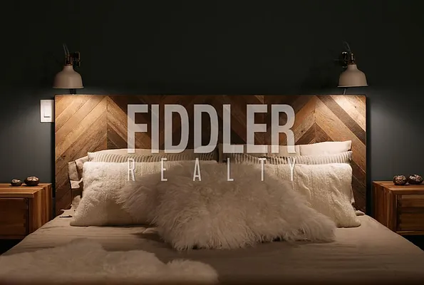 Rented by Fiddler Realty | media 7