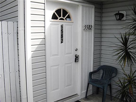 3rd image of 5582 Green Shadows Pl #202