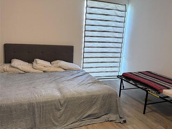 4th image of 200 177th Dr APT 419