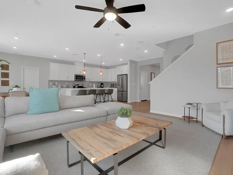 Osprey Dr — Photo 18