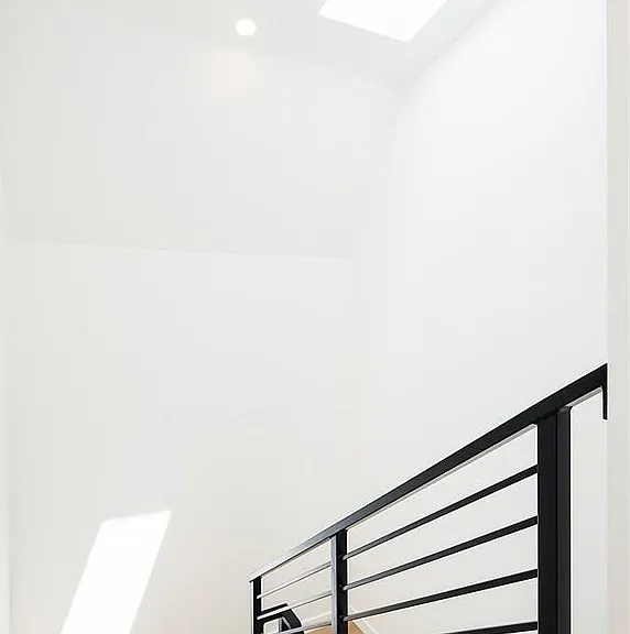 263 S Jackson St — Photo 17