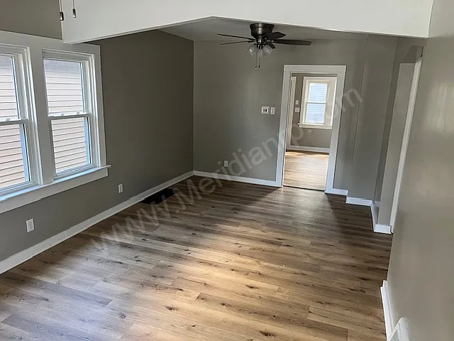 811 Florence Avenue - 1 — Photo 2
