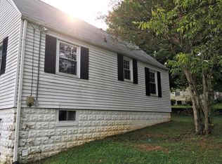 1602 McCroskey Ave, Knoxville, TN 37917