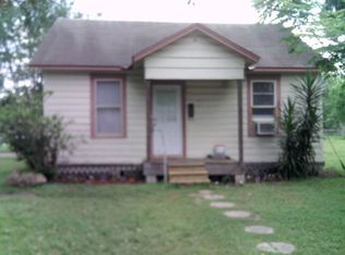 1908 Goldman St, Victoria, TX 77901