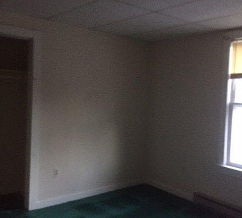 4th image of 210 Avenue K