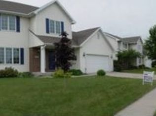 5218 Thackeray Dr, Ames, IA 50014