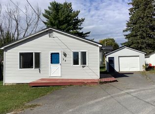 33 Pleasant Street, Presque Isle, ME 04769