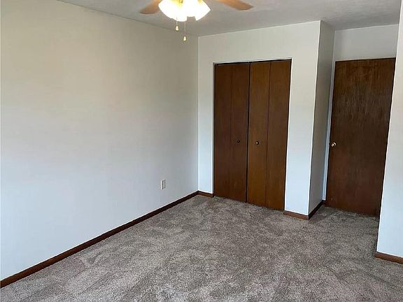 5th image of 604 E Union St