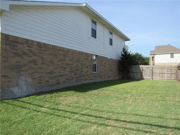 3633 Hawk View St, Round Rock, TX 78665