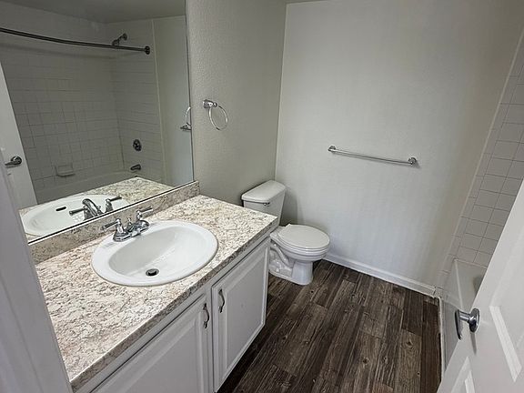 4th image of 9458 Longs Peak Dr APT 213