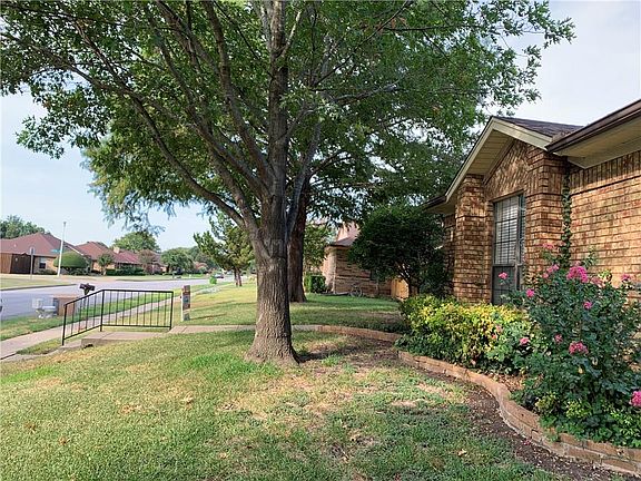 2nd image of 3109 Princewood Dr