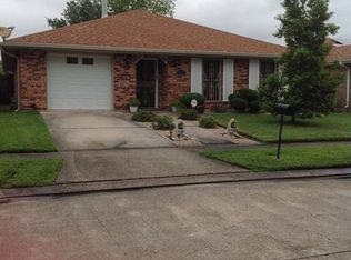 7537 Briarwood Dr, New Orleans, LA 70128
