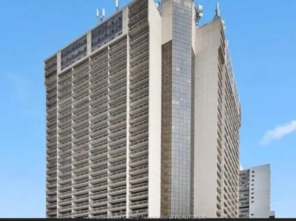 150 Park St W, Windsor, ON