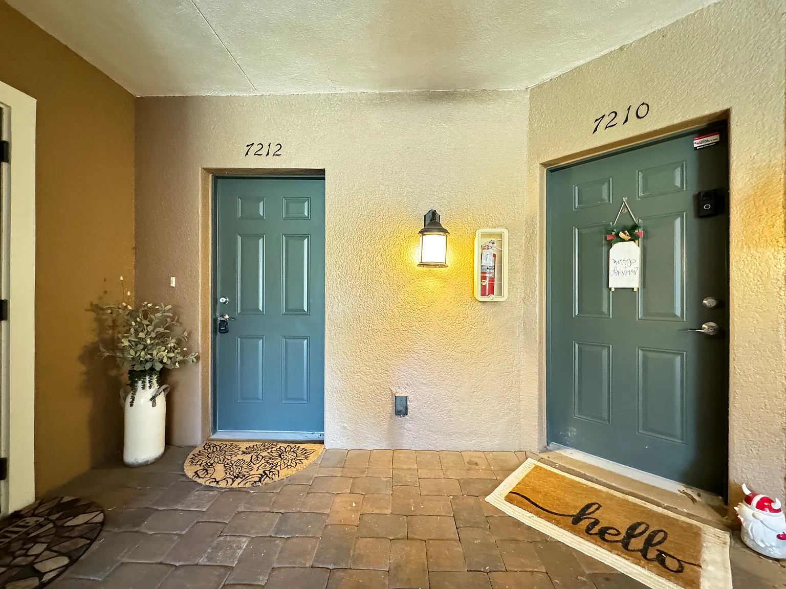 7212 Hamilton Rd — Photo 2