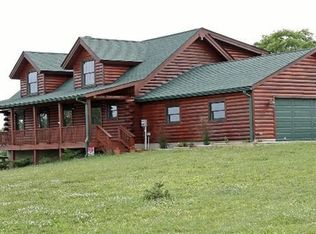 1050 White Oak Rd, Stamping Ground, KY 40379