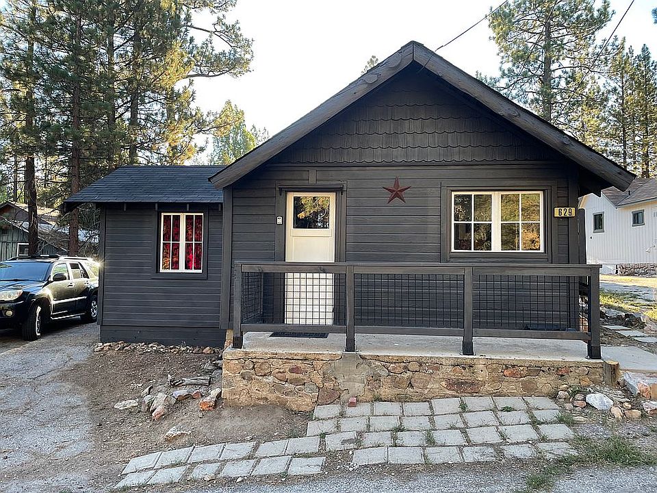 1st image of 629 Merced Ln