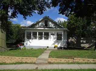 211 Wall Ave, Des Moines, IA 50315