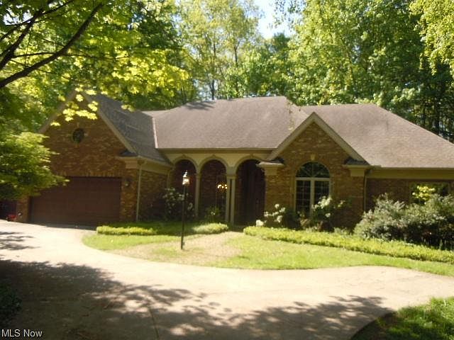 1st image of 8228 Creekside Trce